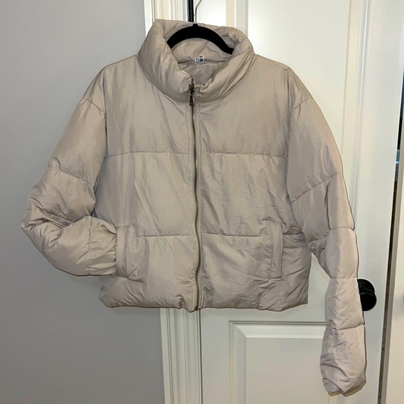 Puffer jacket/worn once - Picture 1 of 3